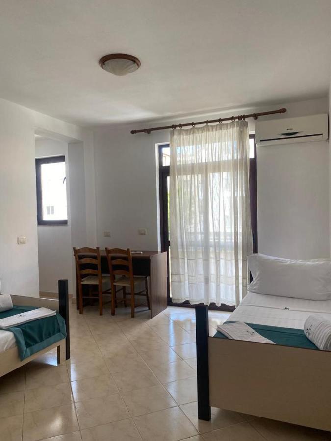 Appartments By Martiness Durrës Esterno foto