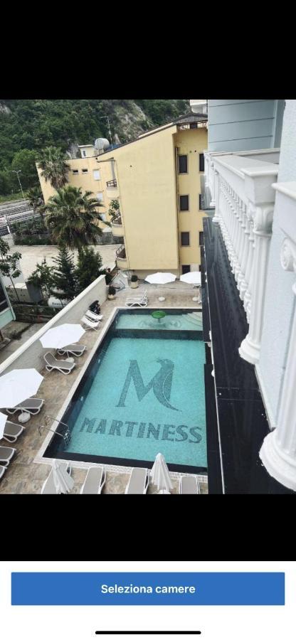 Appartments By Martiness Durrës Esterno foto