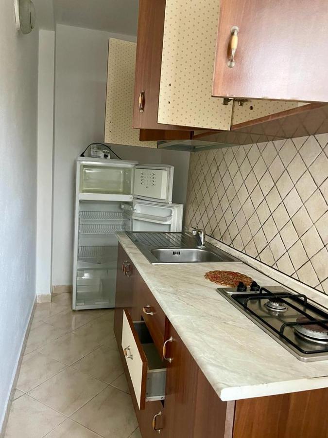Appartments By Martiness Durrës Esterno foto