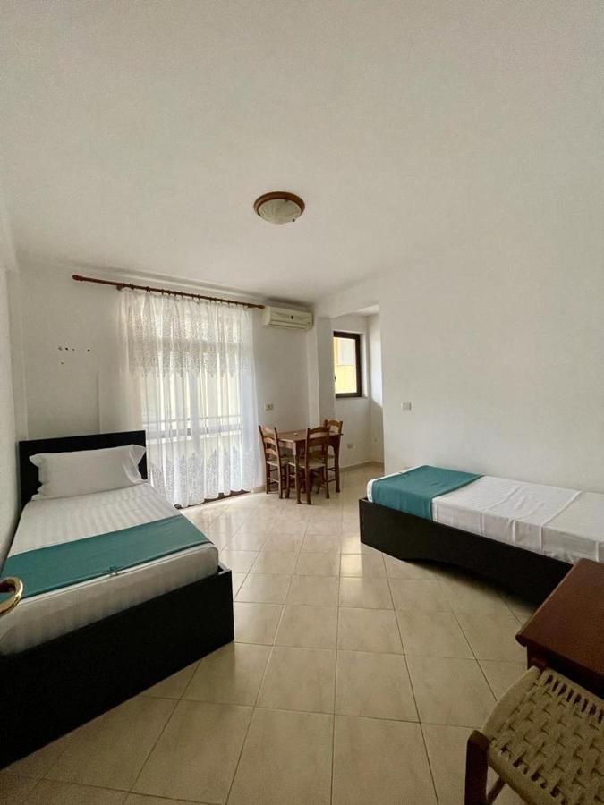 Appartments By Martiness Durrës Esterno foto